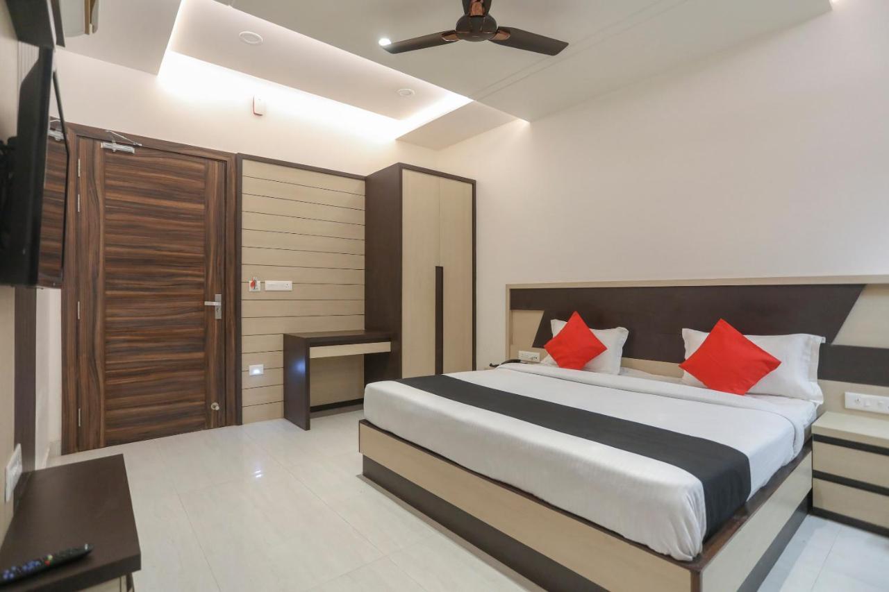 Capital O 69415 Green View Resort Alīgarh Zewnętrze zdjęcie