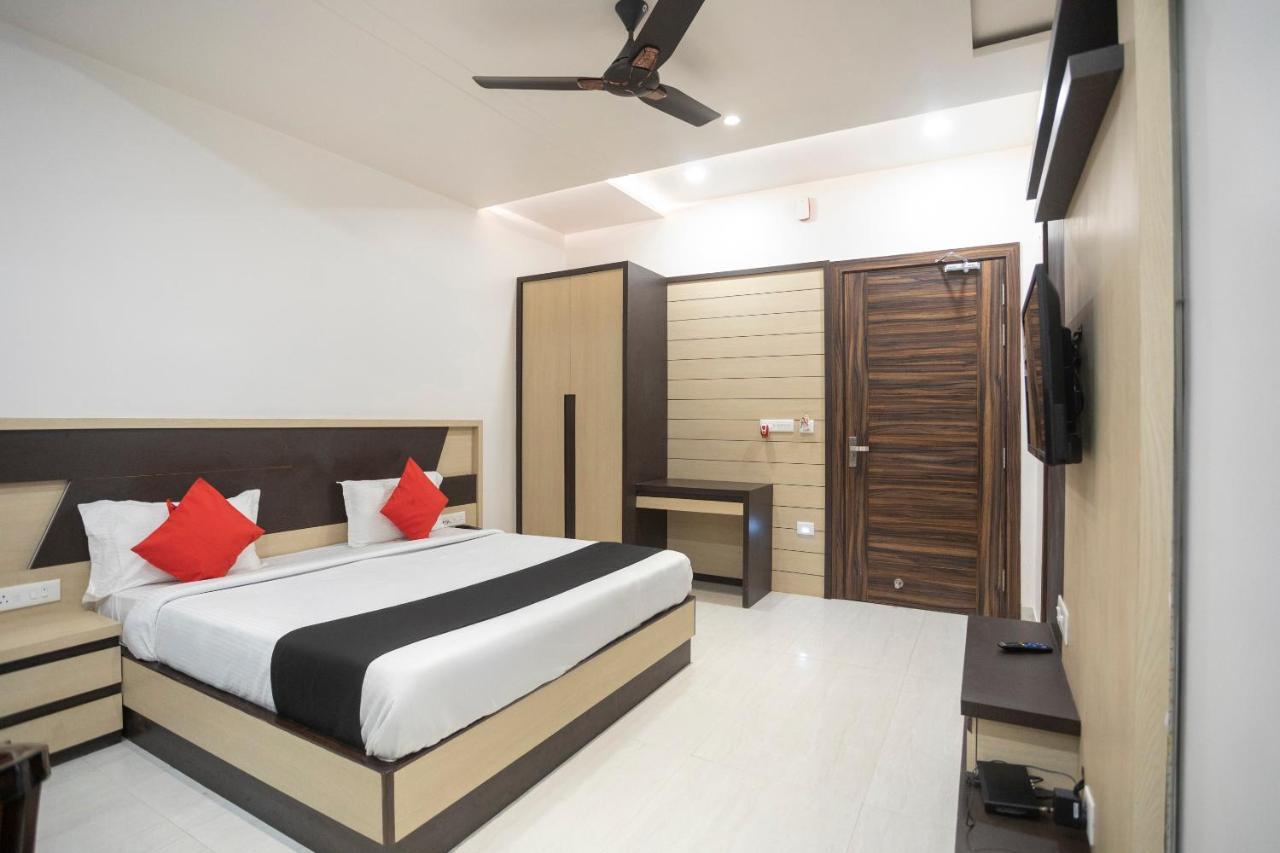 Capital O 69415 Green View Resort Alīgarh Zewnętrze zdjęcie