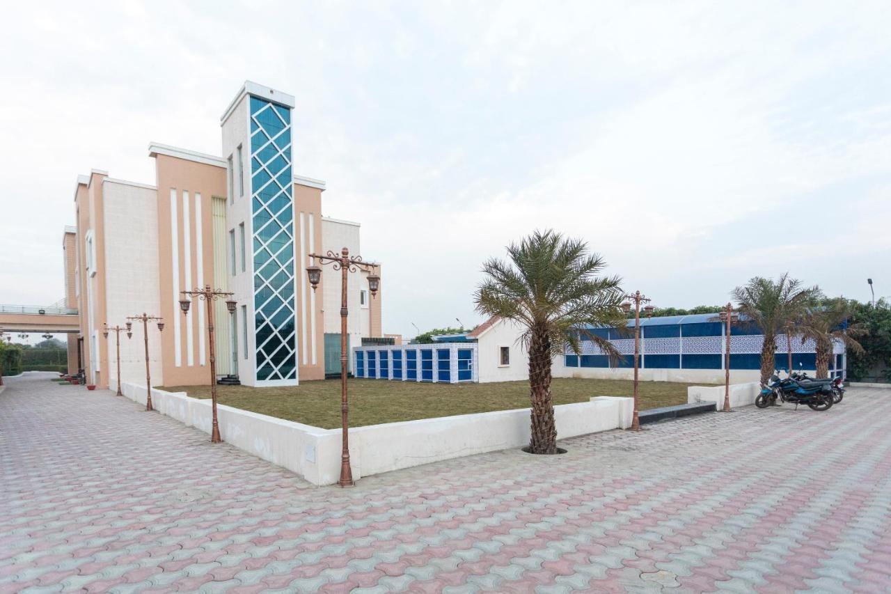 Capital O 69415 Green View Resort Alīgarh Zewnętrze zdjęcie